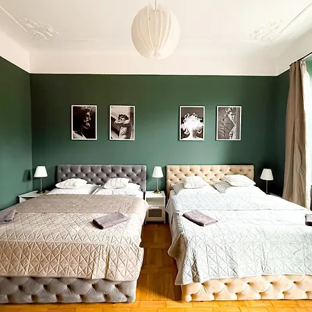 Apartment 4bdr Infinity 100 M2 Prague